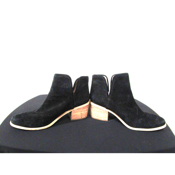 EUC! BP Black Suede Slip On Perforated Back Medium Heel Ankle Booties Women 9 M - Picture 4 of 9